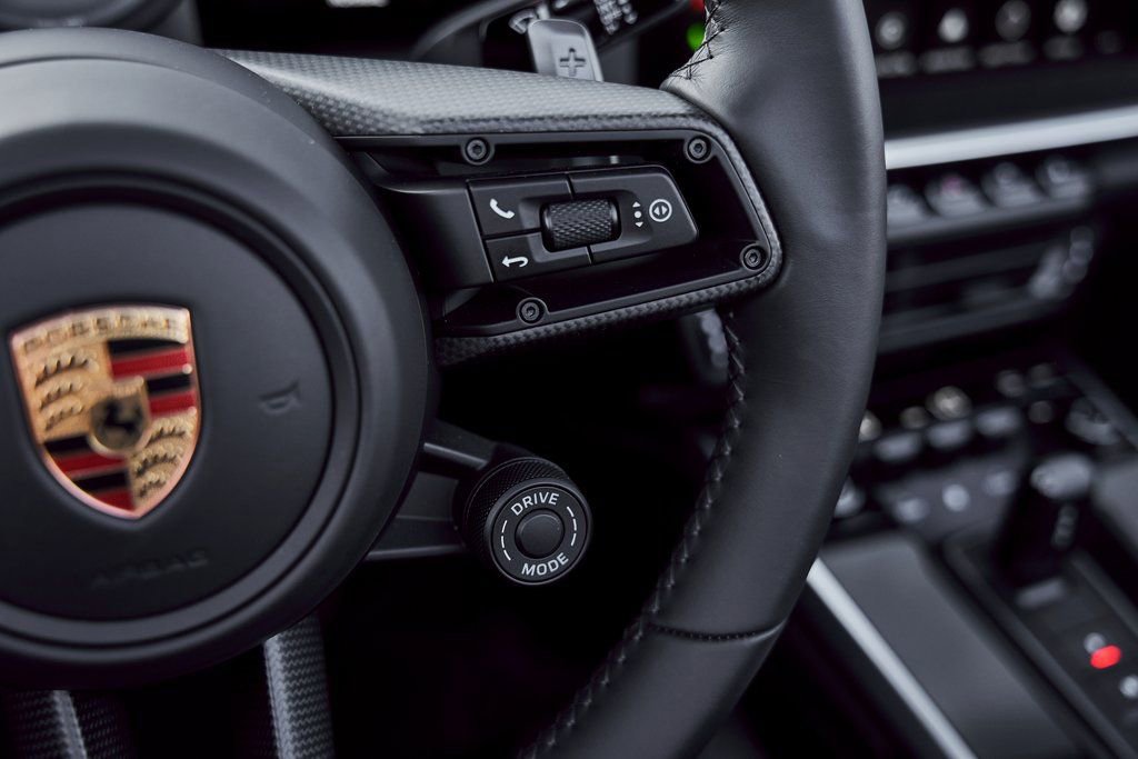 Used 2022 Porsche 911 Turbo S image 52