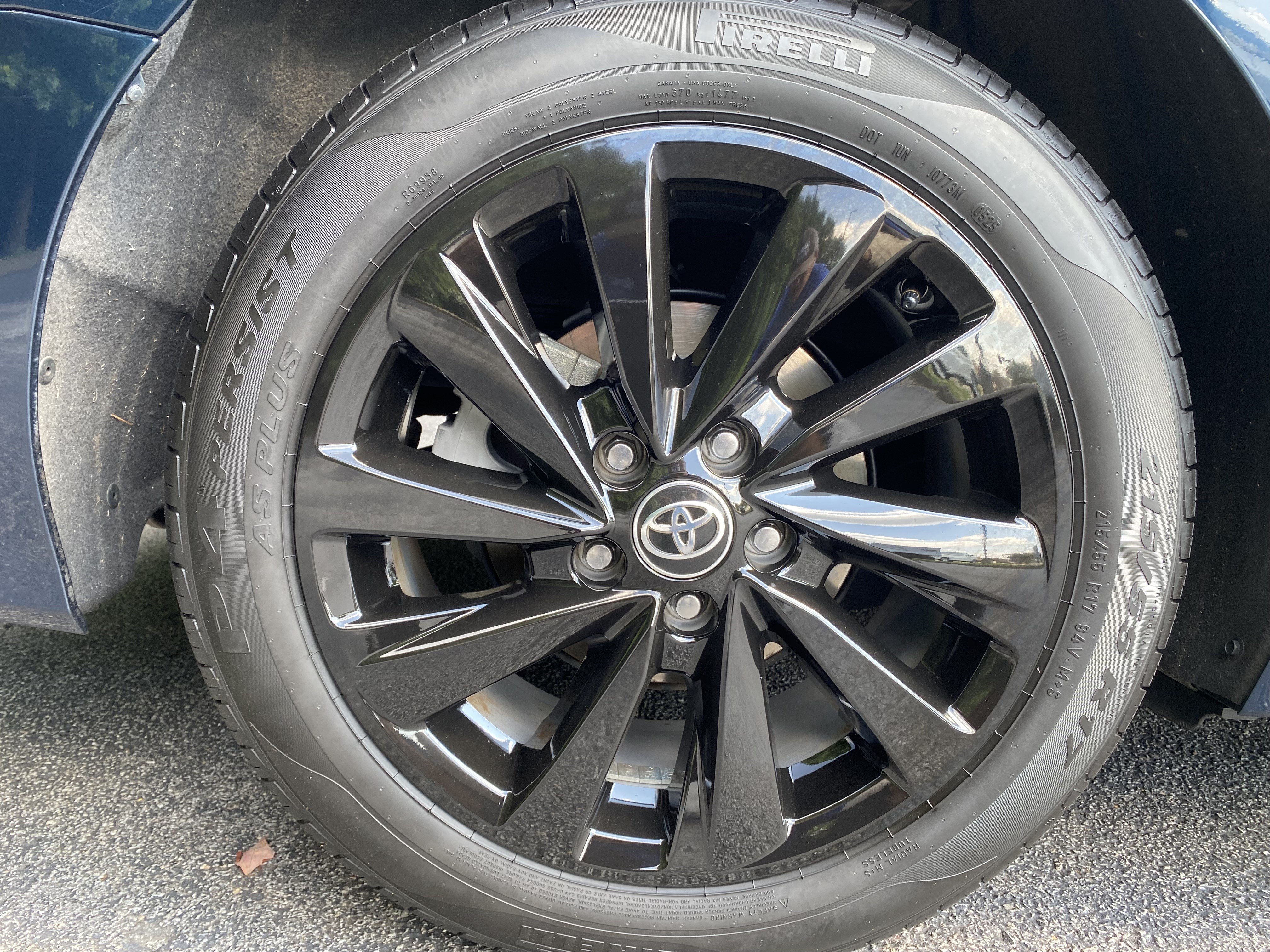 Used 2021 Toyota Camry LE FWD image 37