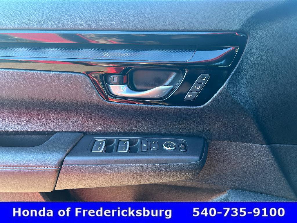 Certified 2024 Honda CR-V Sport Touring image 30