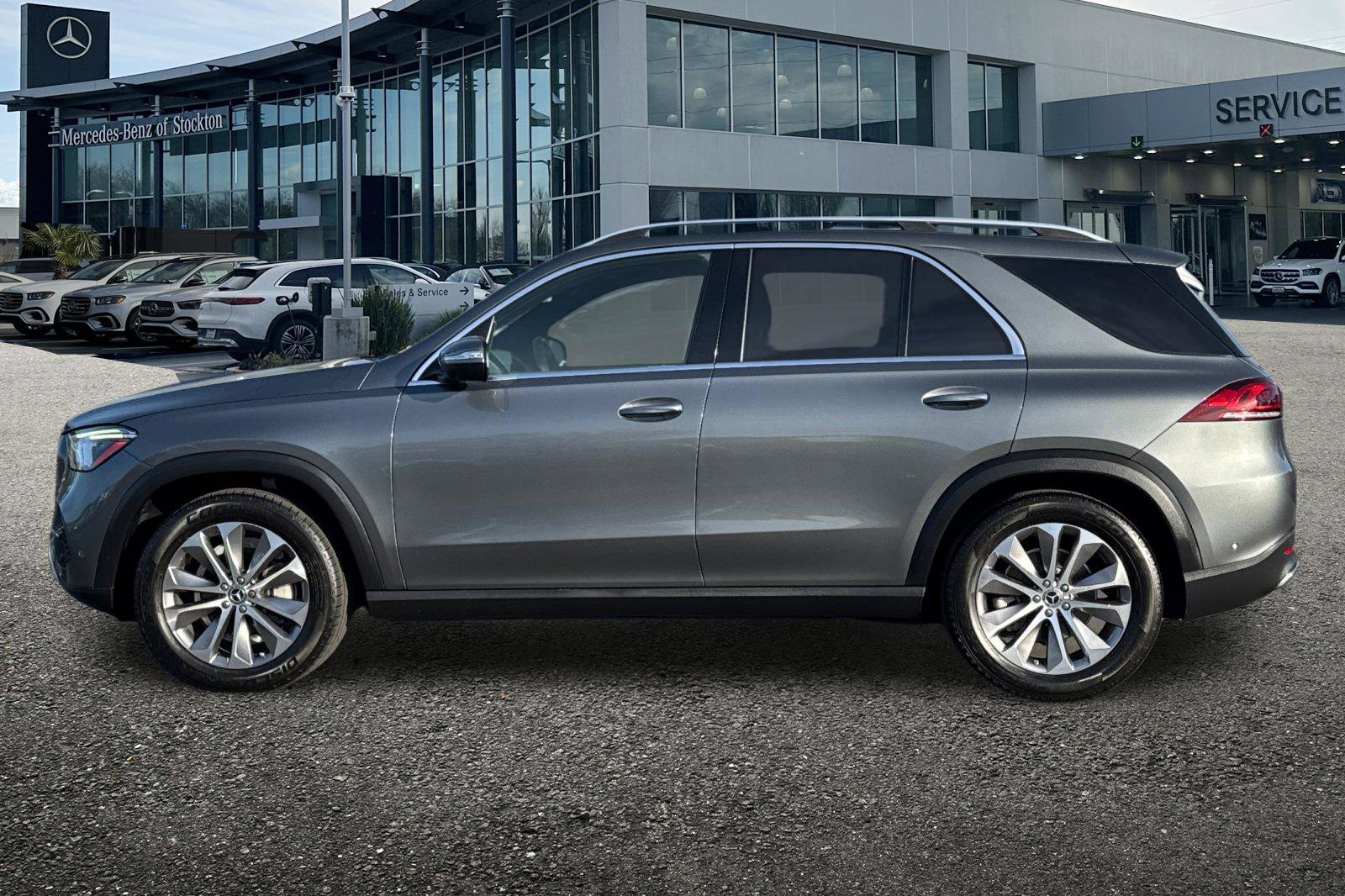 Used 2022 Mercedes-Benz GLE 350 4MATIC image 7