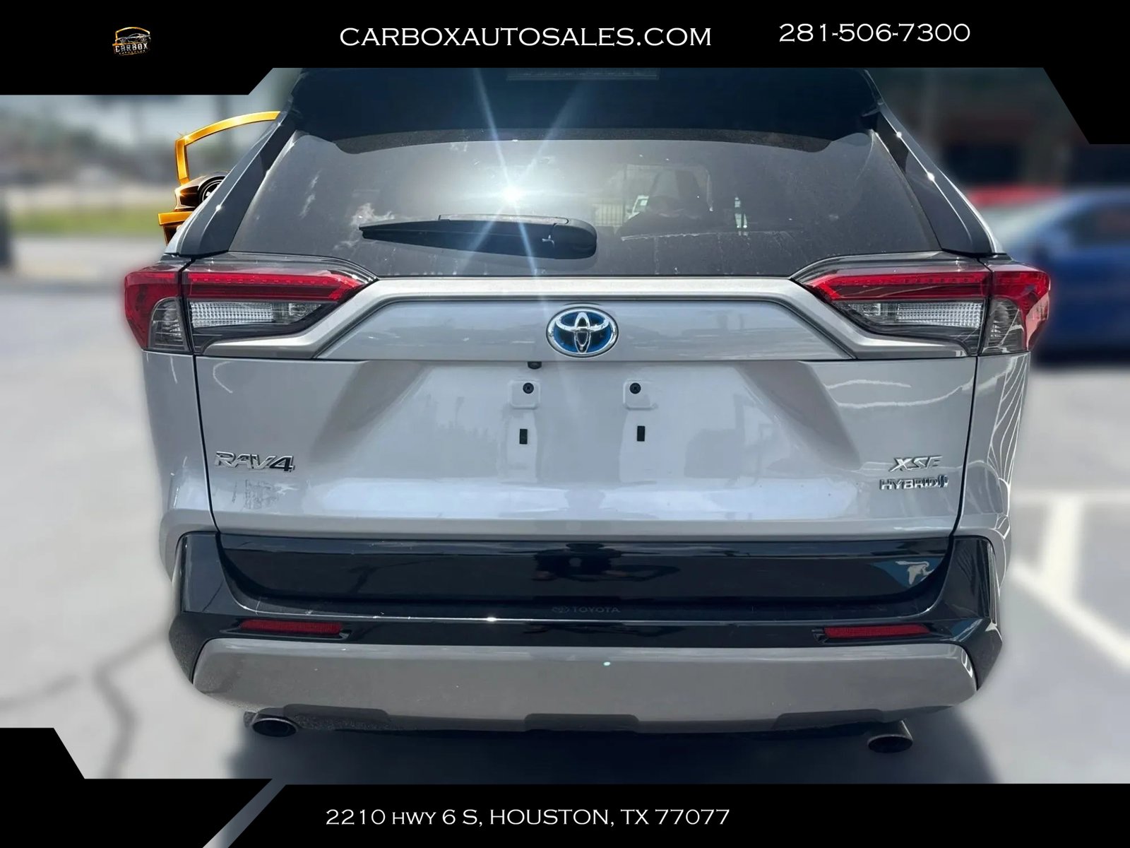Used 2023 Toyota RAV4 XSE w/ XSE Grade Weather Package AWD/4WD image 4