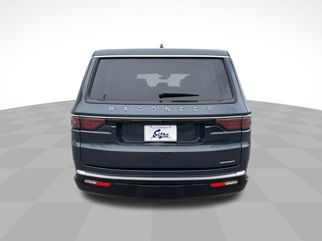 Used 2024 Jeep Wagoneer L Series II RWD image 9