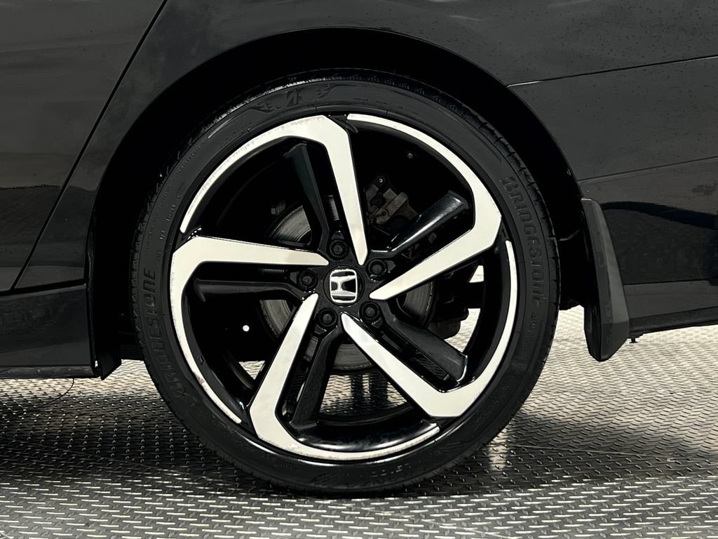 Used 2018 Honda Accord Sport image 35