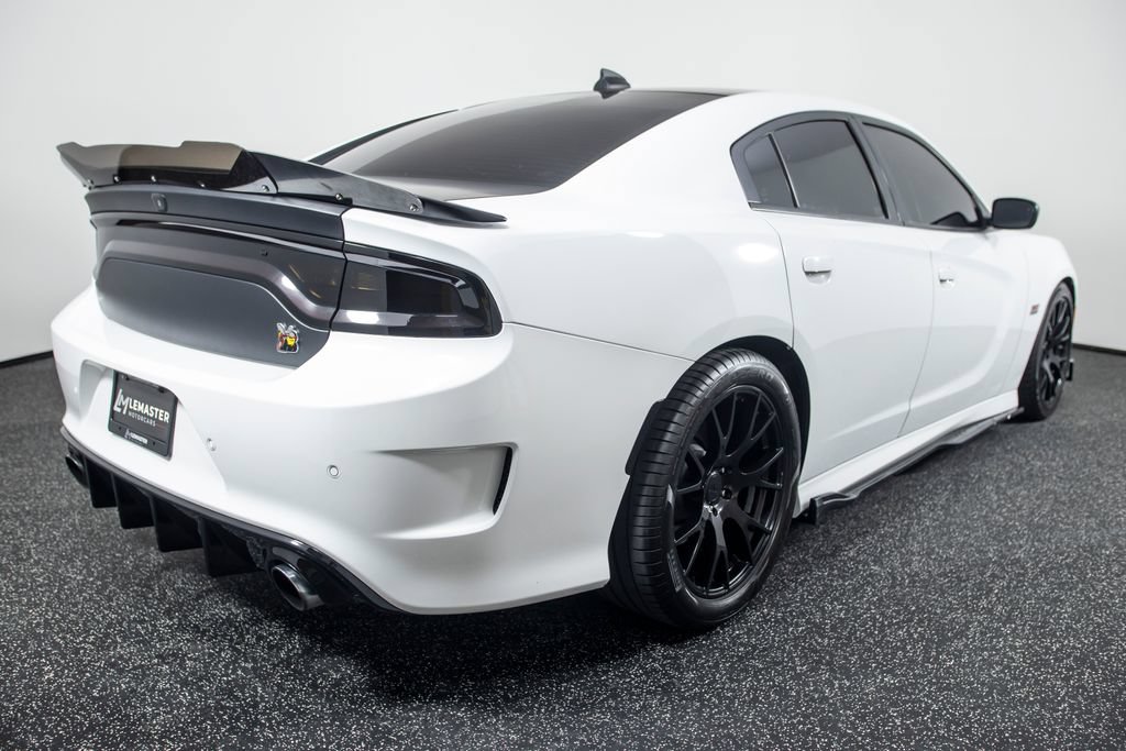 Used 2023 Dodge Charger Scat Pack w/ Plus Group RWD image 10