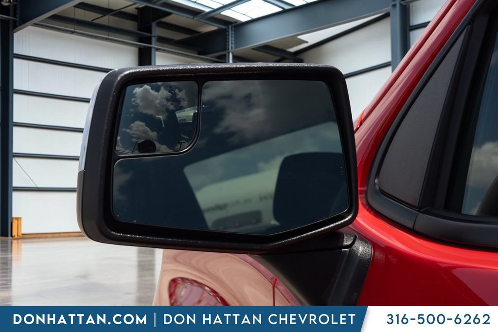 Used 2022 Chevrolet Silverado 1500 LT AWD/4WD image 26
