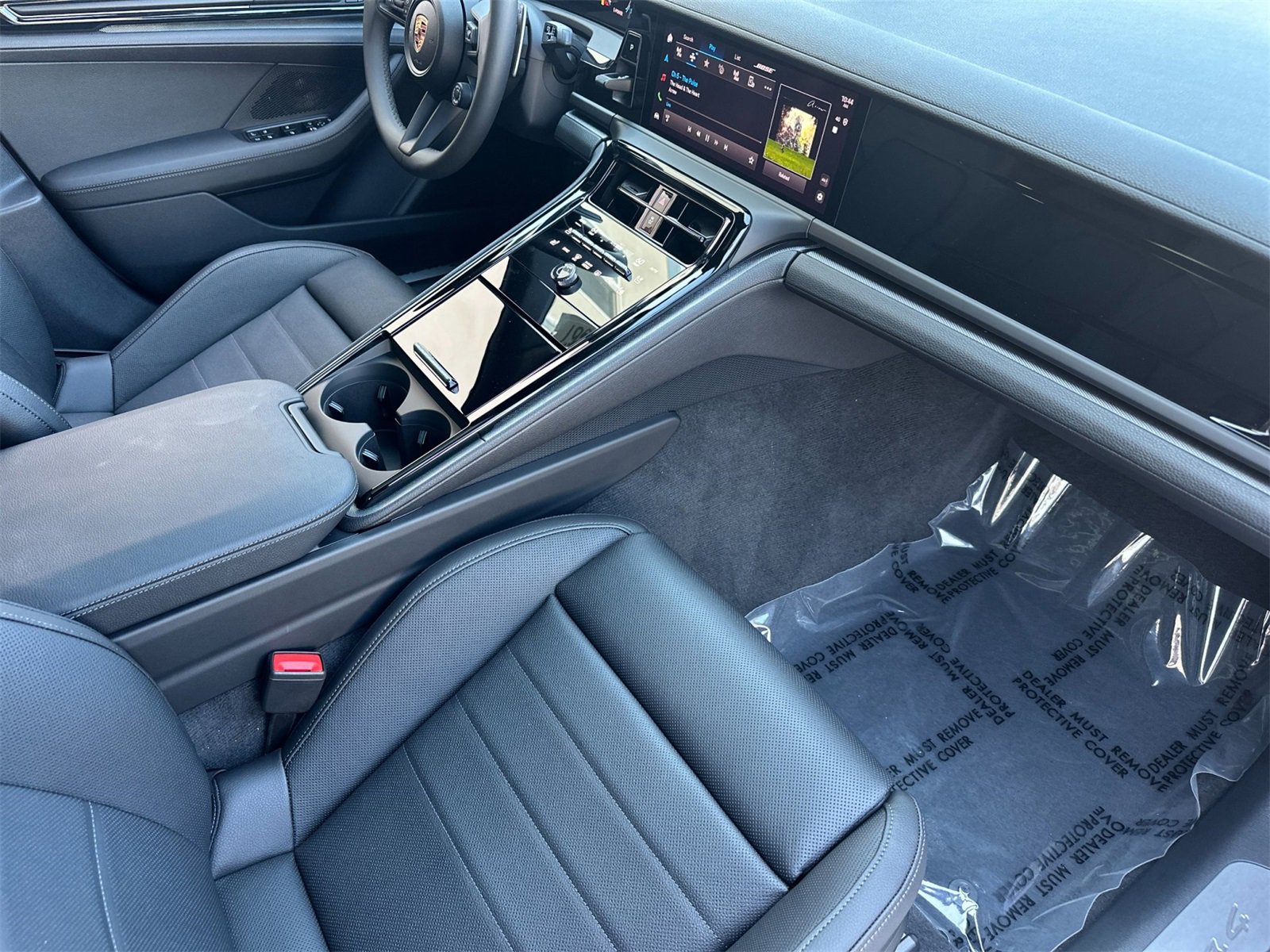 New 2025 Porsche Panamera 4 image 17