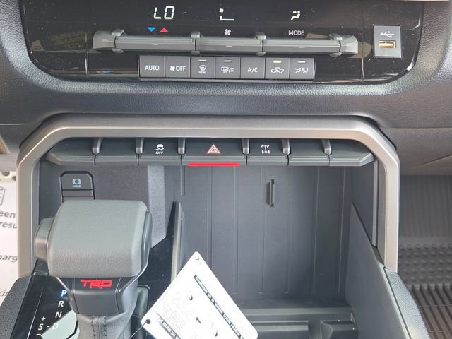 New 2026 Toyota Tundra SR5 AWD/4WD image 18