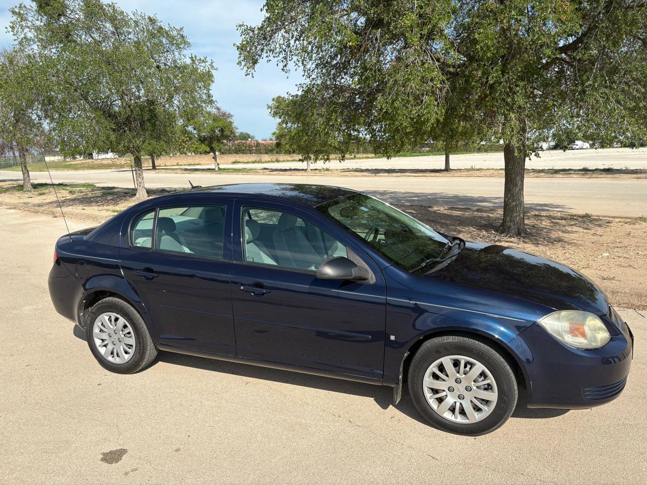 Used 2009 Chevrolet Cobalt LS w/ Protection Package FWD image 43