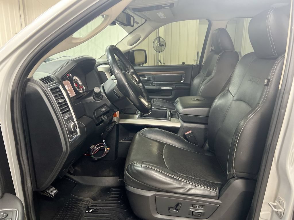 Used 2014 RAM 1500 Laramie AWD/4WD image 19