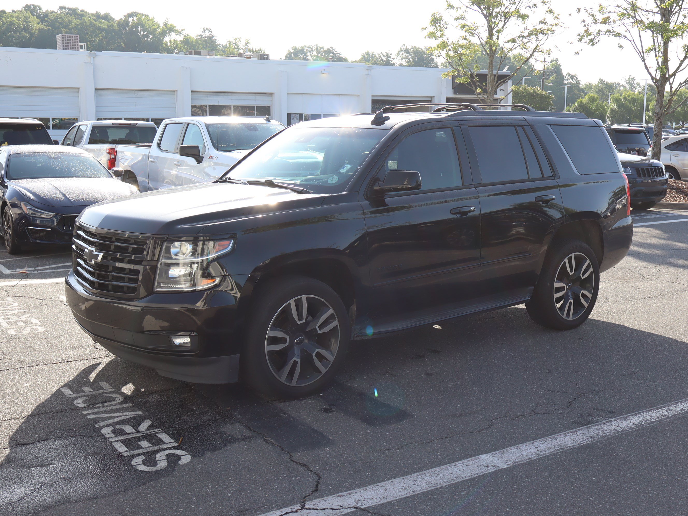 Used 2018 Chevrolet Tahoe Premier AWD/4WD image 17