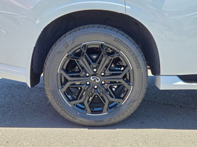 New 2027 INFINITI QX80 Sensory AWD/4WD image 11