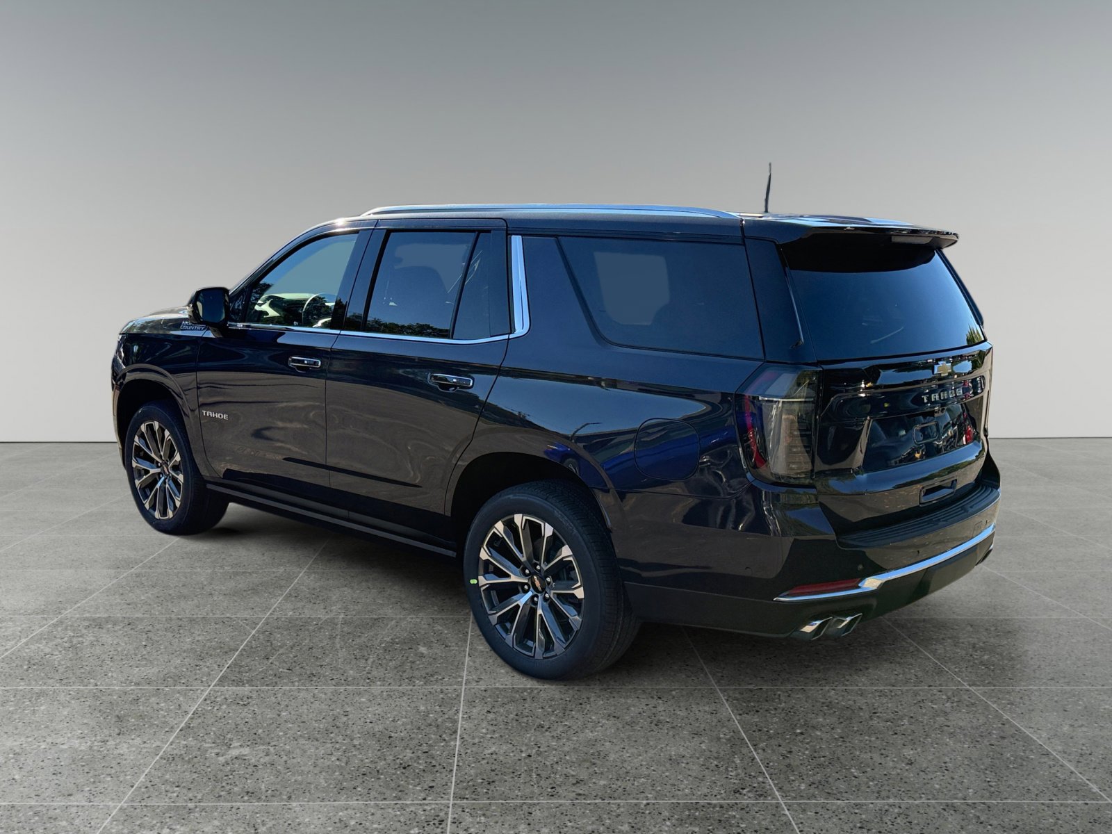 New 2026 Chevrolet Tahoe High Country image 3