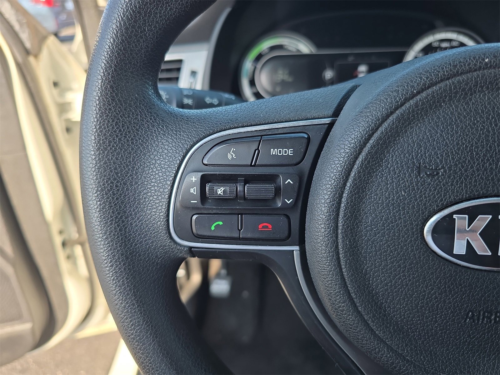 Used 2019 Kia Niro LX image 20