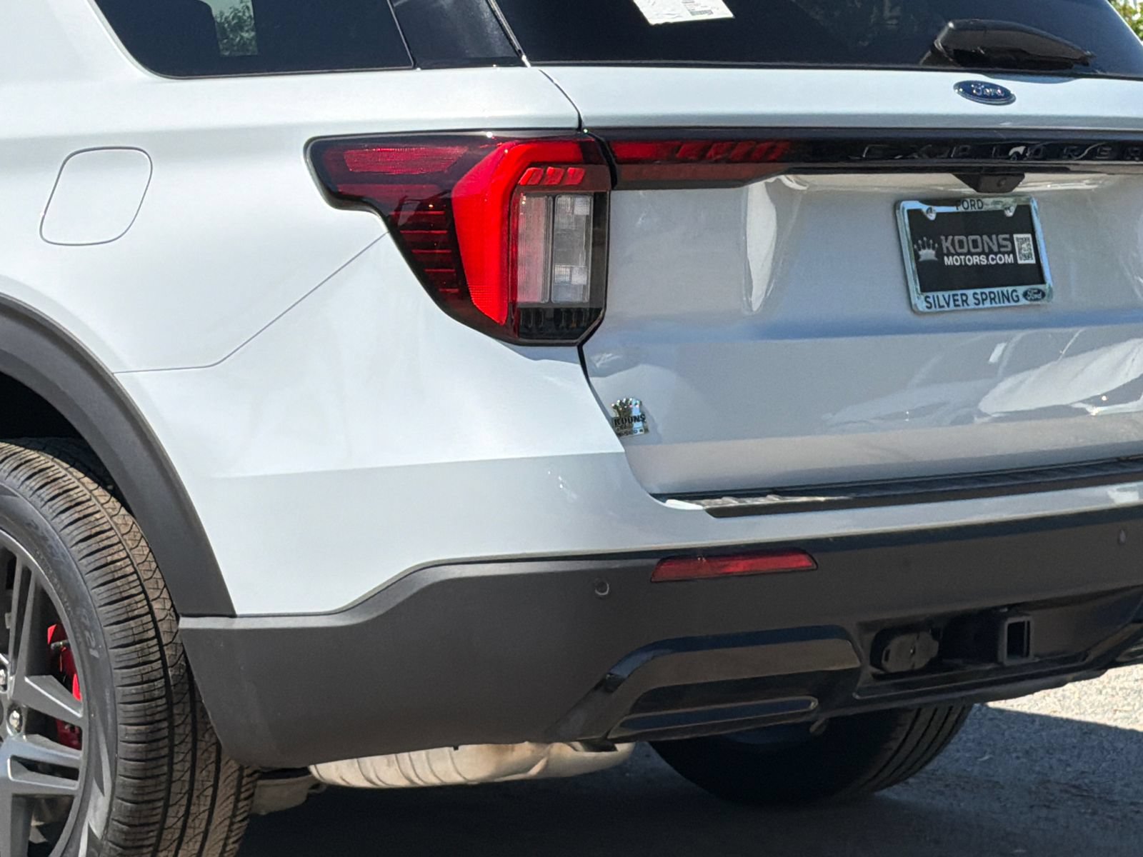 New 2026 Ford Explorer ST-Line w/ ST-Line Street Pack AWD/4WD image 7