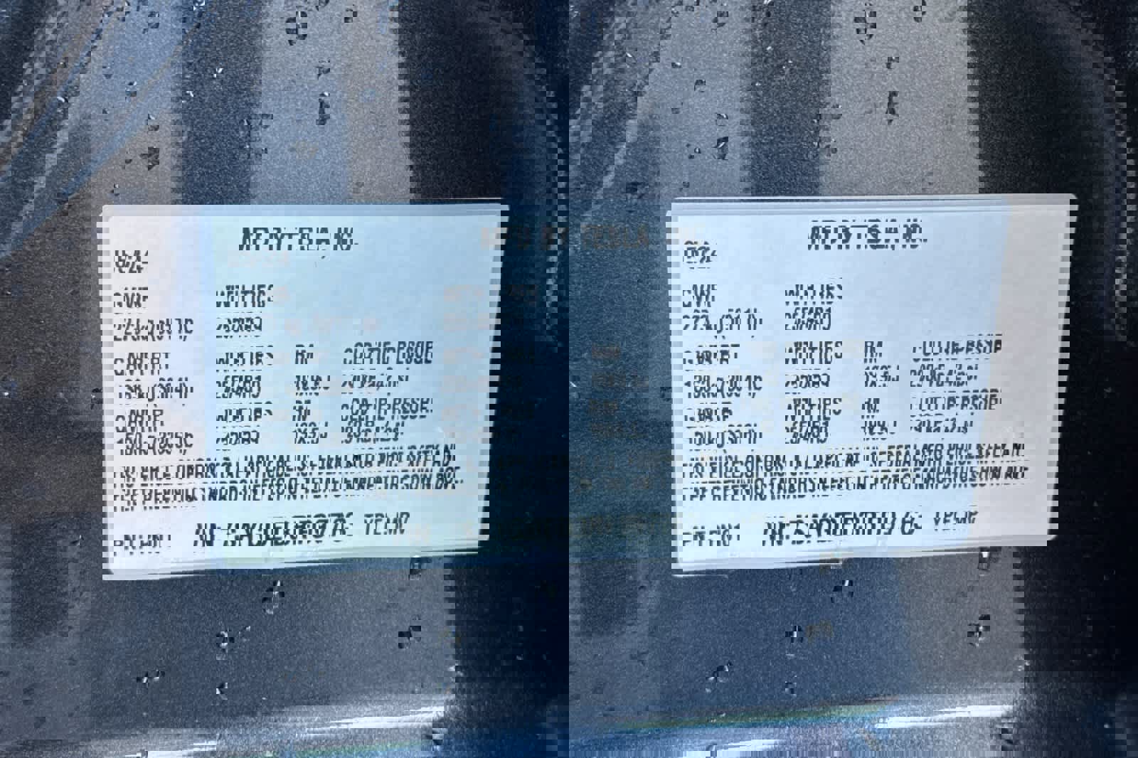 Used 2024 Tesla Model Y 2WD image 33