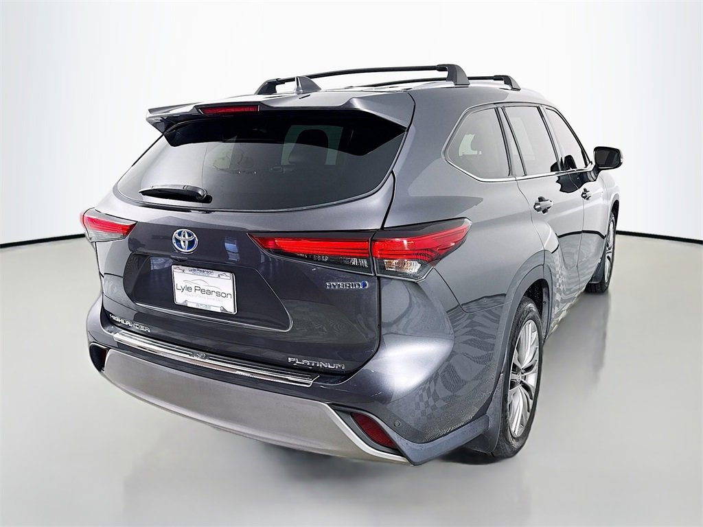 Used 2021 Toyota Highlander Platinum image 9