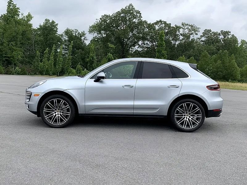 Used 2016 Porsche Macan S image 4