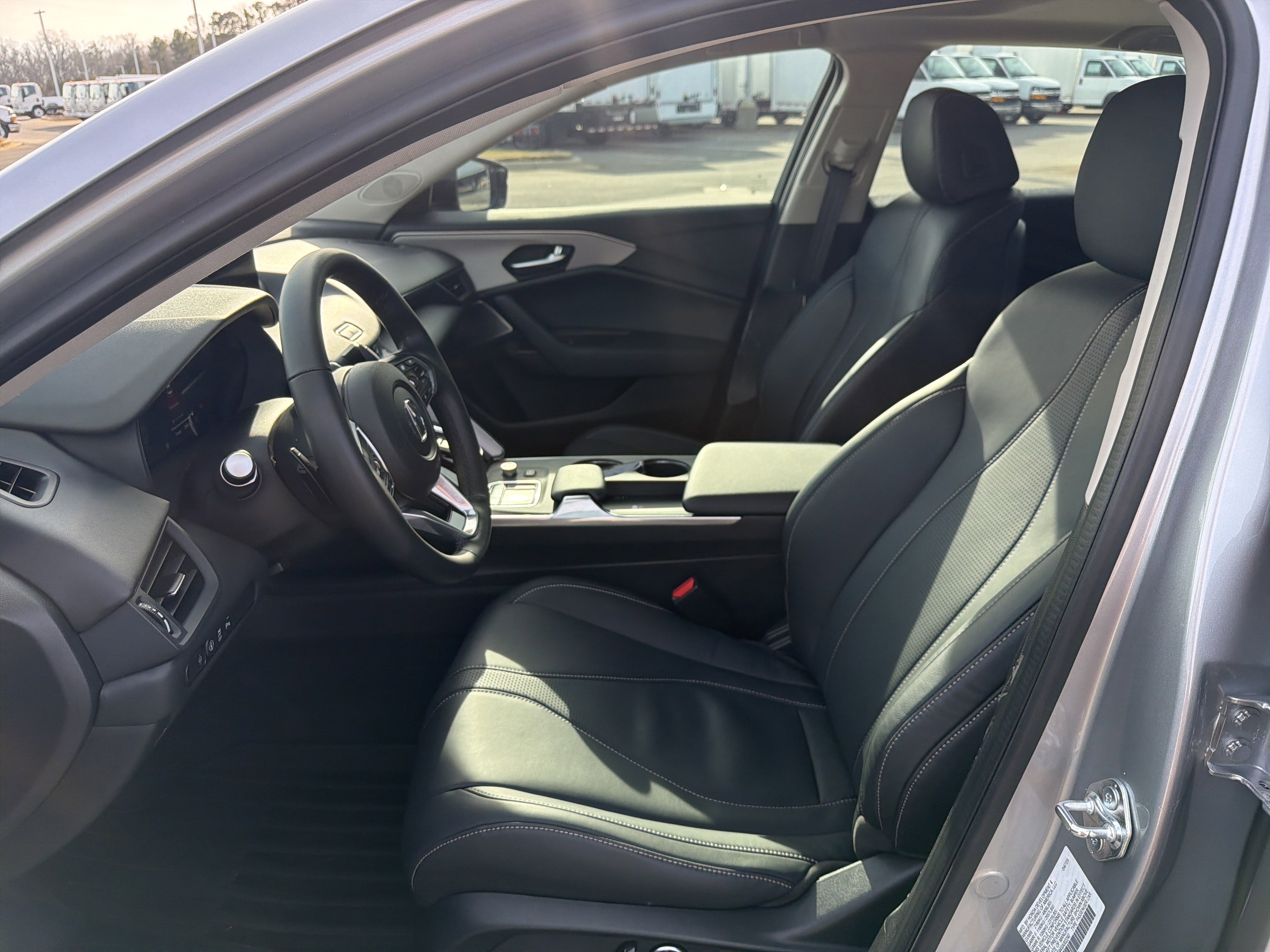 Certified 2025 Acura TLX w/ Technology Package image 16