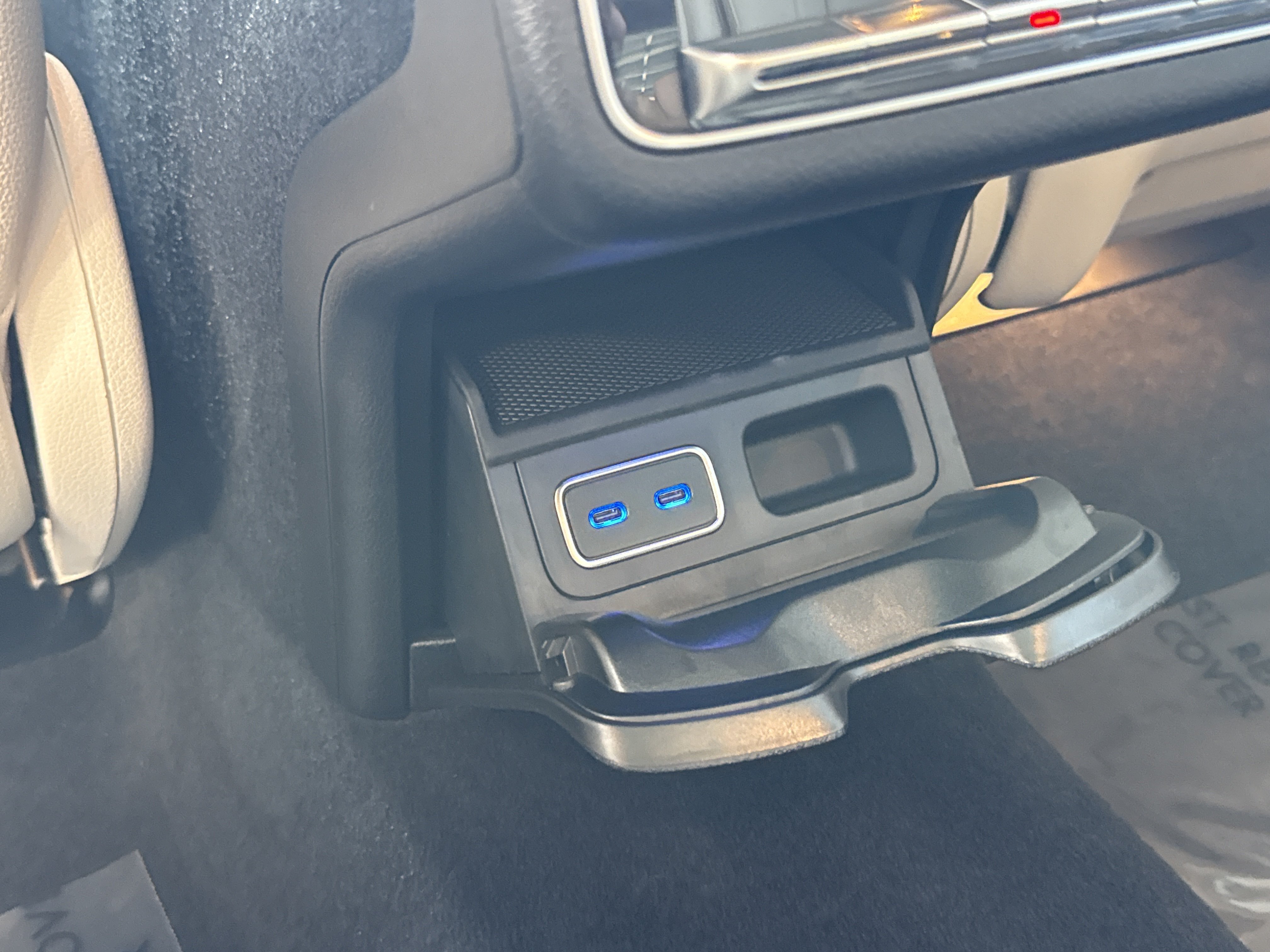 Certified 2025 Mercedes-Benz GLS 450 4MATIC image 34