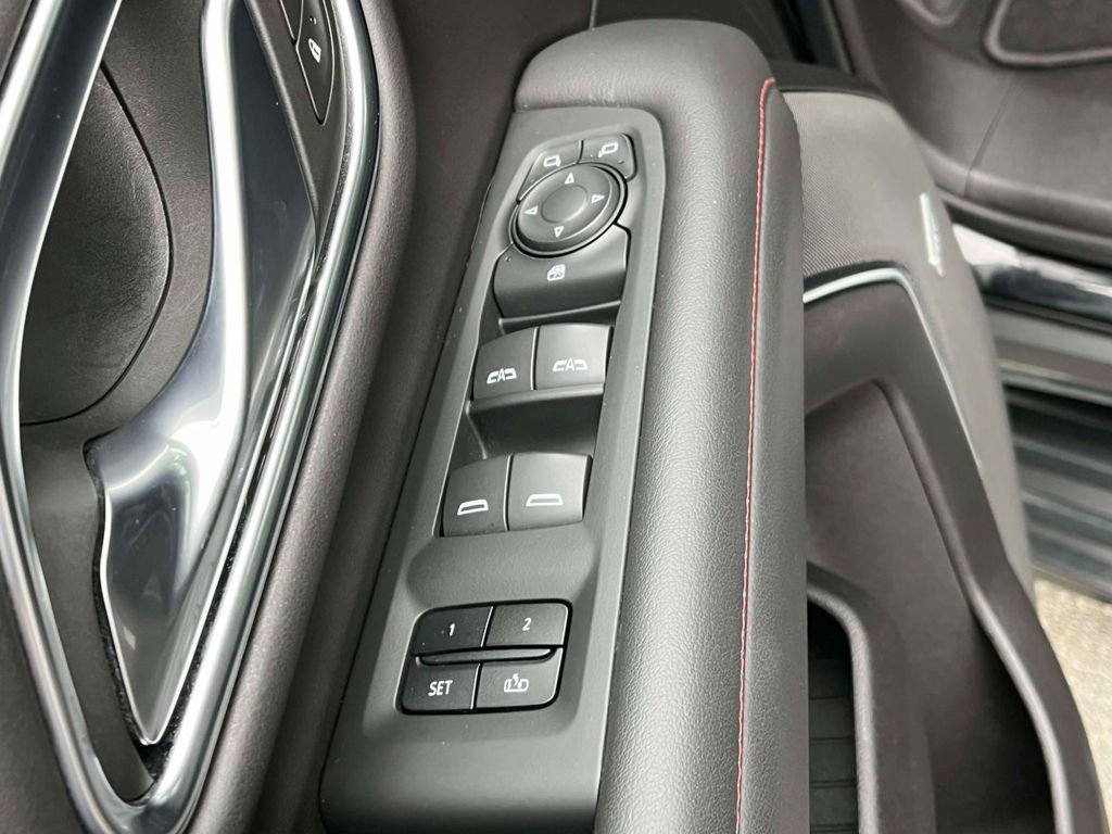 Used 2021 Chevrolet Suburban RST image 26