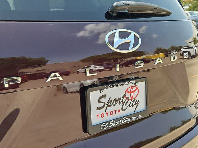 Used 2023 Hyundai Palisade SEL FWD image 11