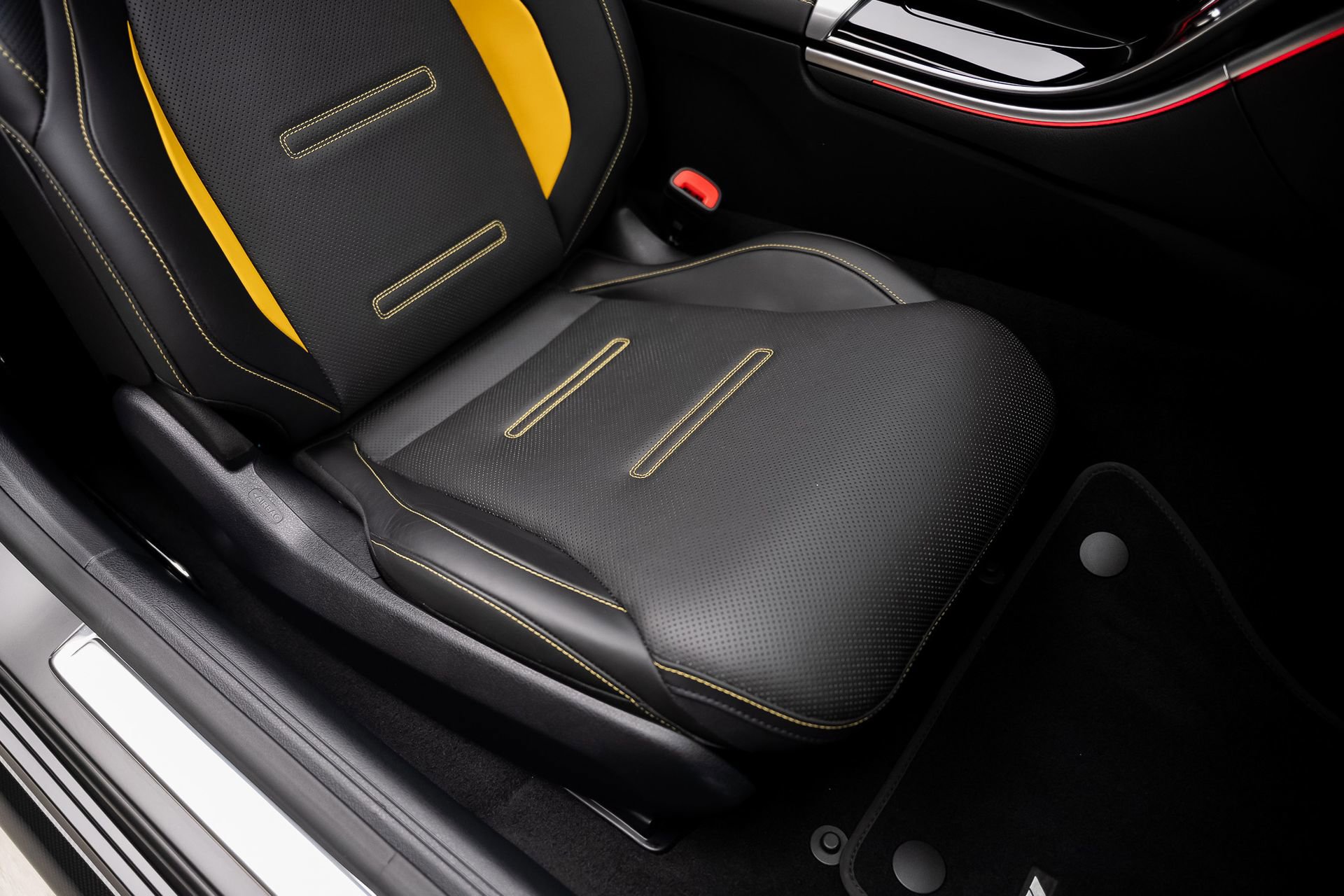 Used 2024 Mercedes-Benz CLE 53 AMG 4MATIC image 70