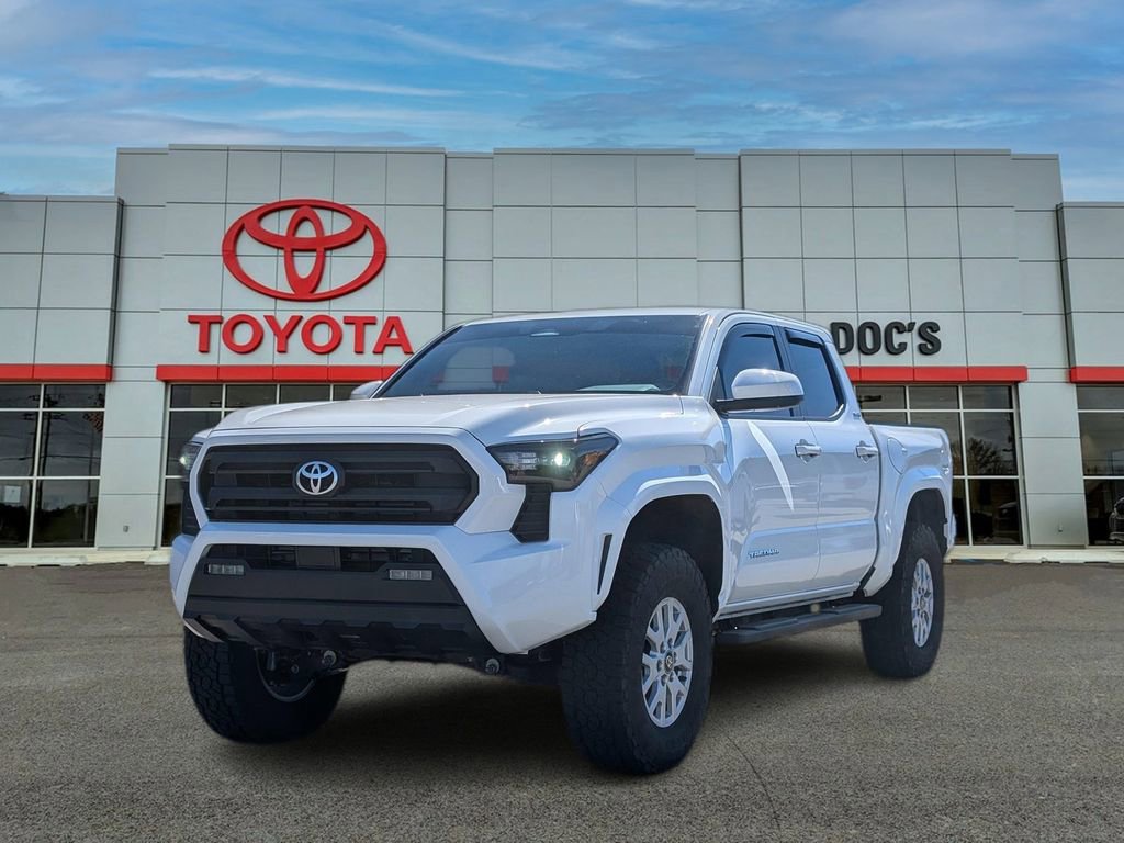 Used 2025 Toyota Tacoma SR5