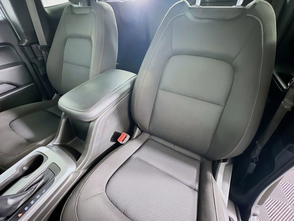 Used 2022 Chevrolet Colorado LT w/ Fleet Safety Package image 19