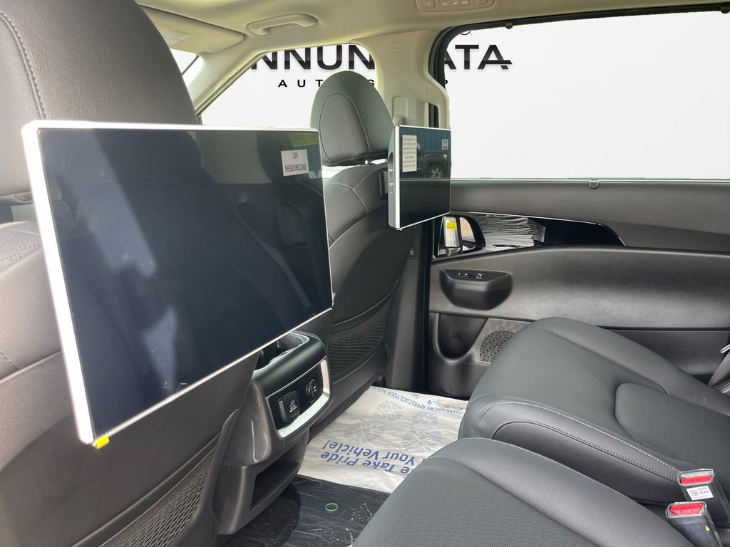 New 2026 Kia Carnival SX Prestige image 29