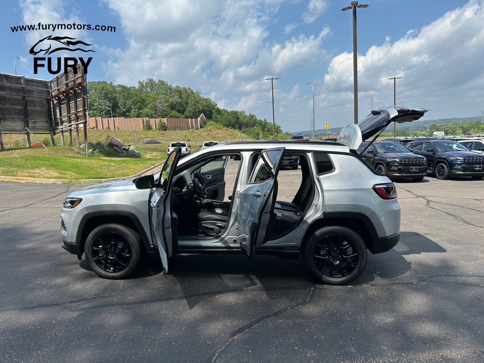 New 2026 Jeep Compass Latitude AWD/4WD image 37