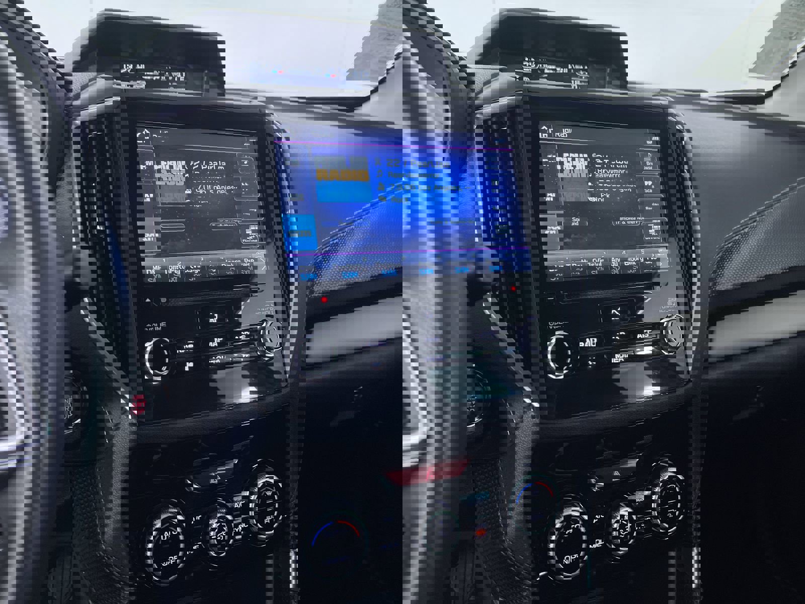 Used 2023 Subaru Forester Limited image 18