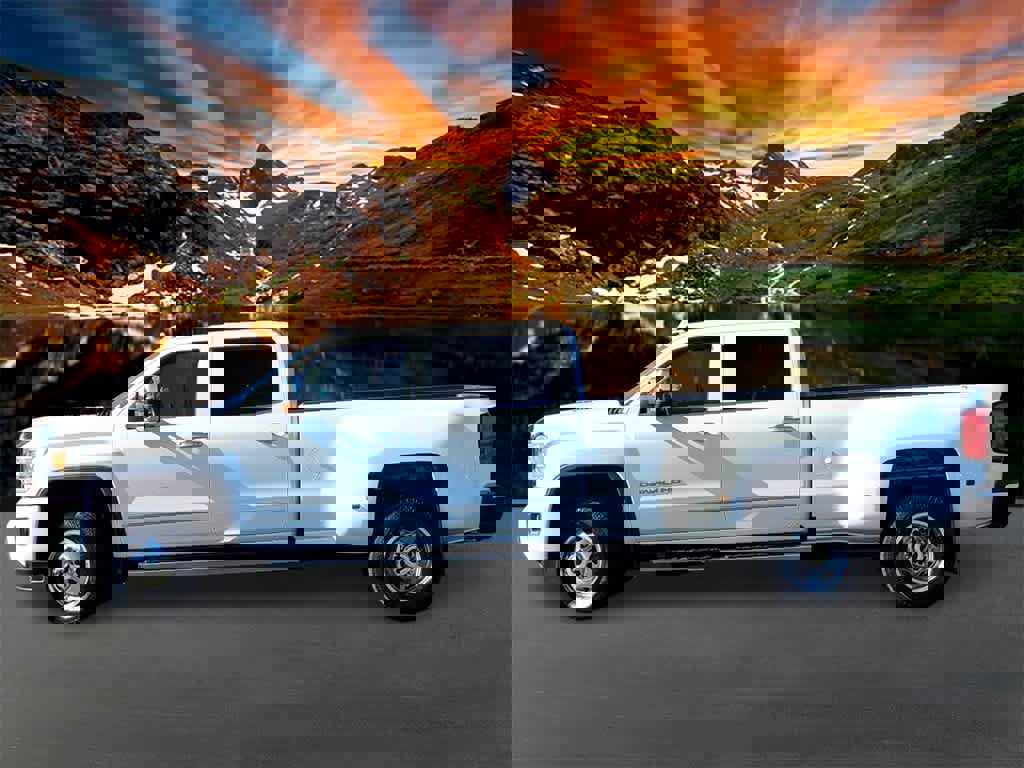 Used 2016 GMC Sierra 3500 Denali w/ Duramax Plus Package image 3