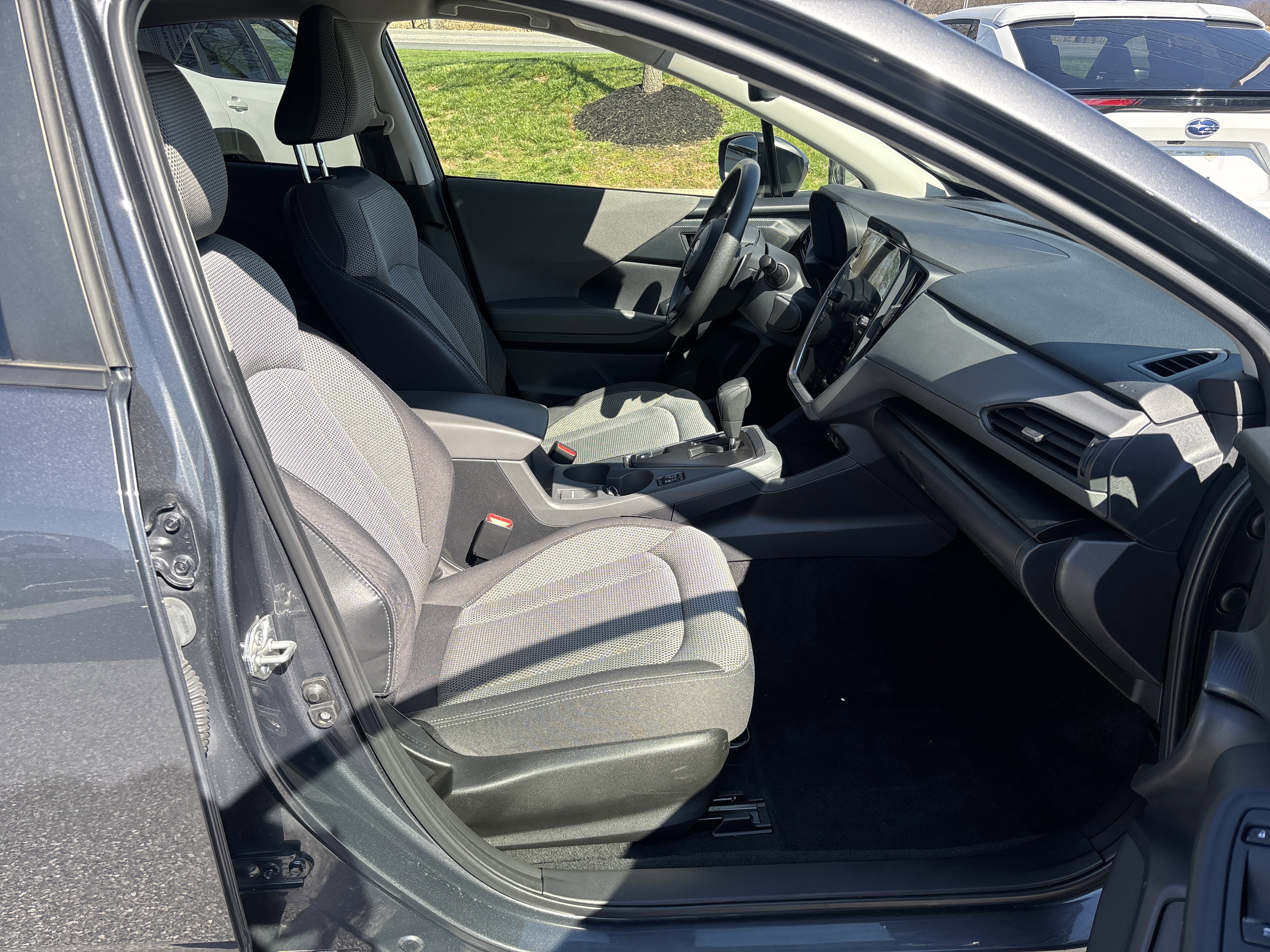 Used 2024 Subaru Crosstrek 2.0i Premium image 18