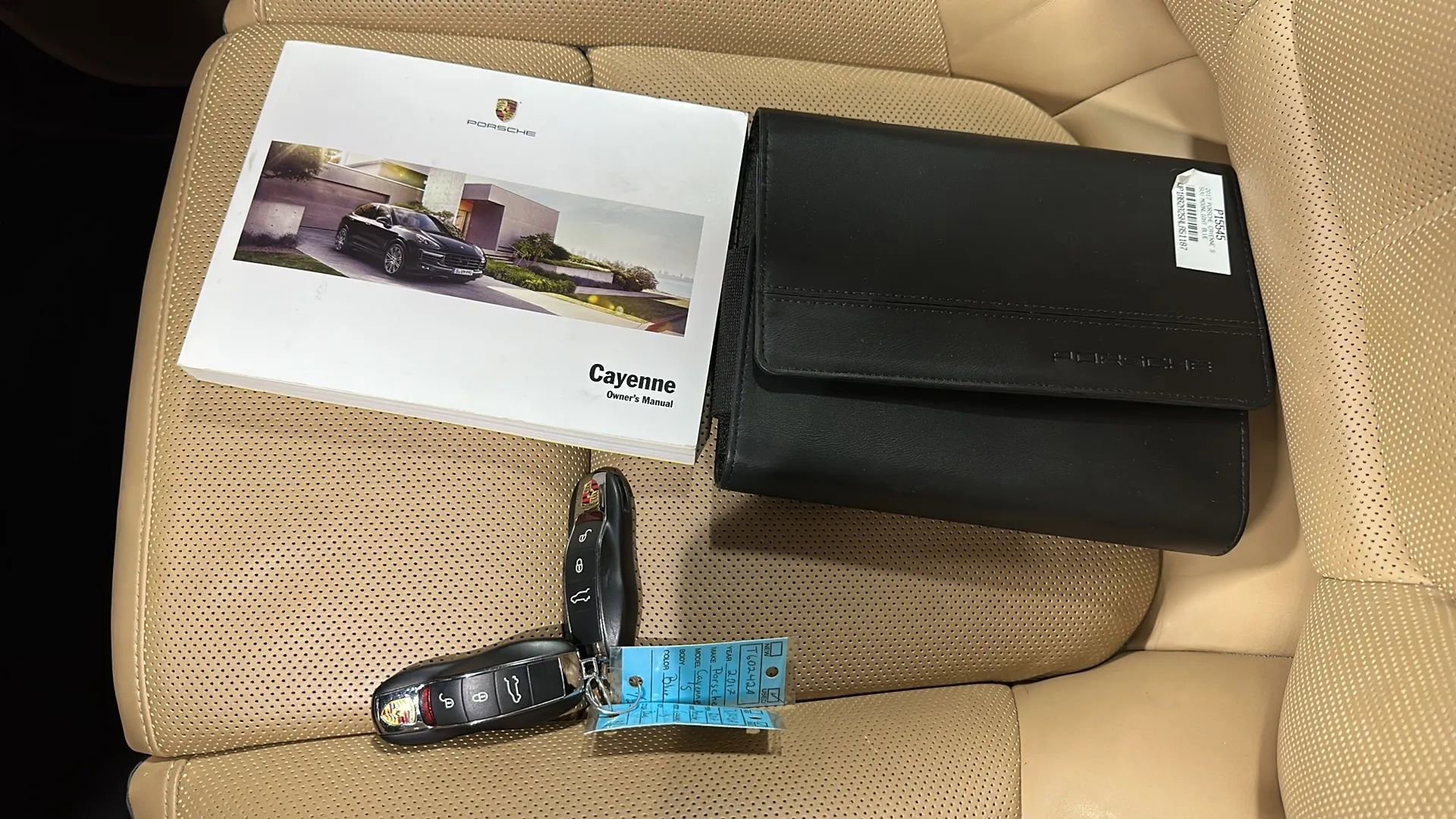 Used 2017 Porsche Cayenne S image 29