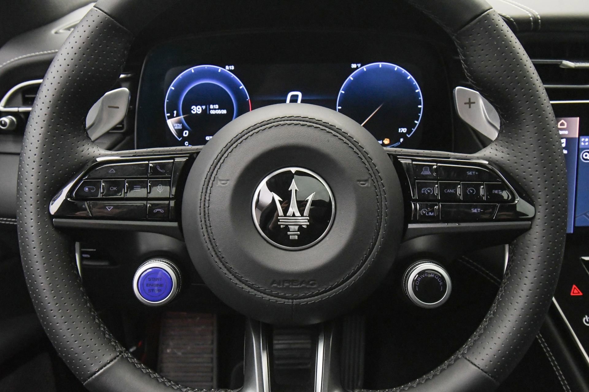 New 2025 Maserati Grecale GT AWD/4WD image 32