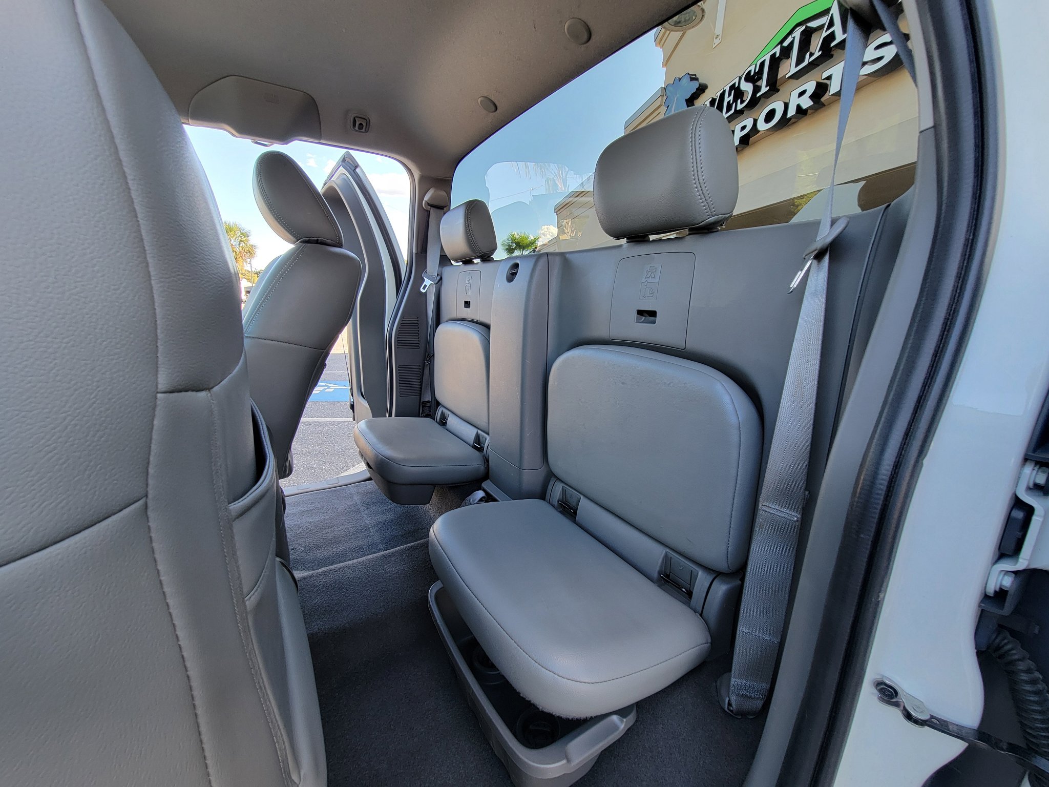 Used 2020 Nissan Frontier S w/ S Utility Package image 39