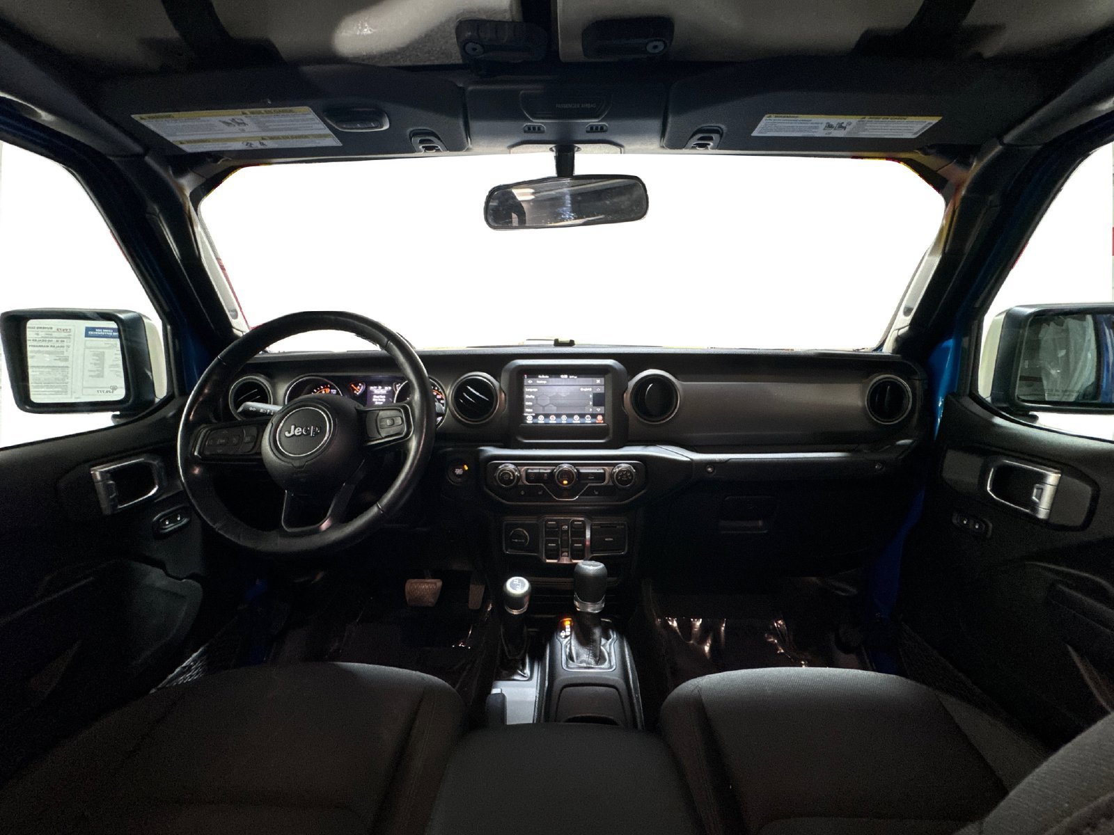 Used 2021 Jeep Gladiator Sport AWD/4WD image 13