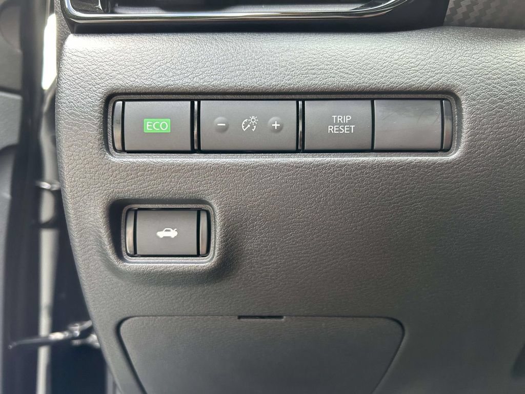 Used 2022 Nissan Sentra SV w/ Trunk Package FWD image 19