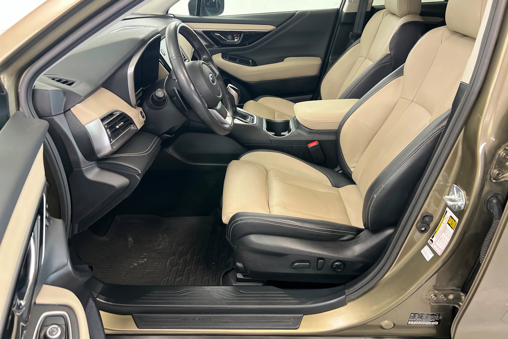 Used 2024 Subaru Outback Limited XT AWD/4WD image 18
