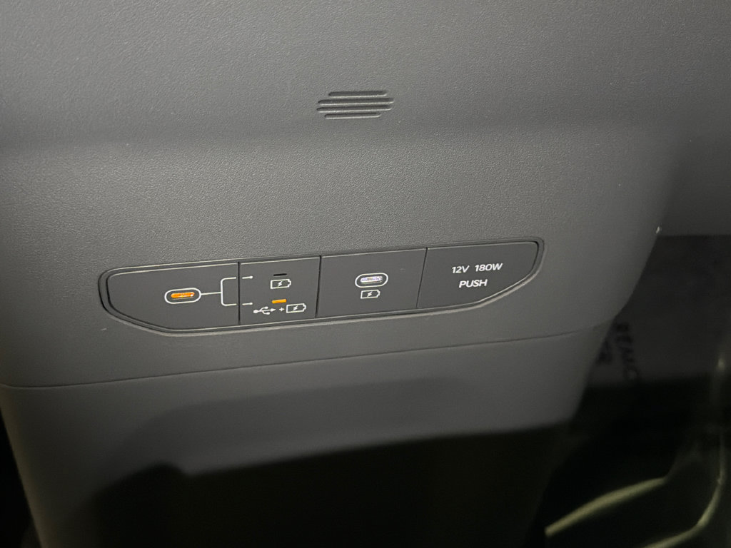 Certified 2024 Kia EV9 Wind AWD/4WD image 31