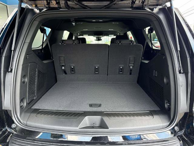 New 2026 Chevrolet Suburban LS w/ LS Custom Edition RWD image 8