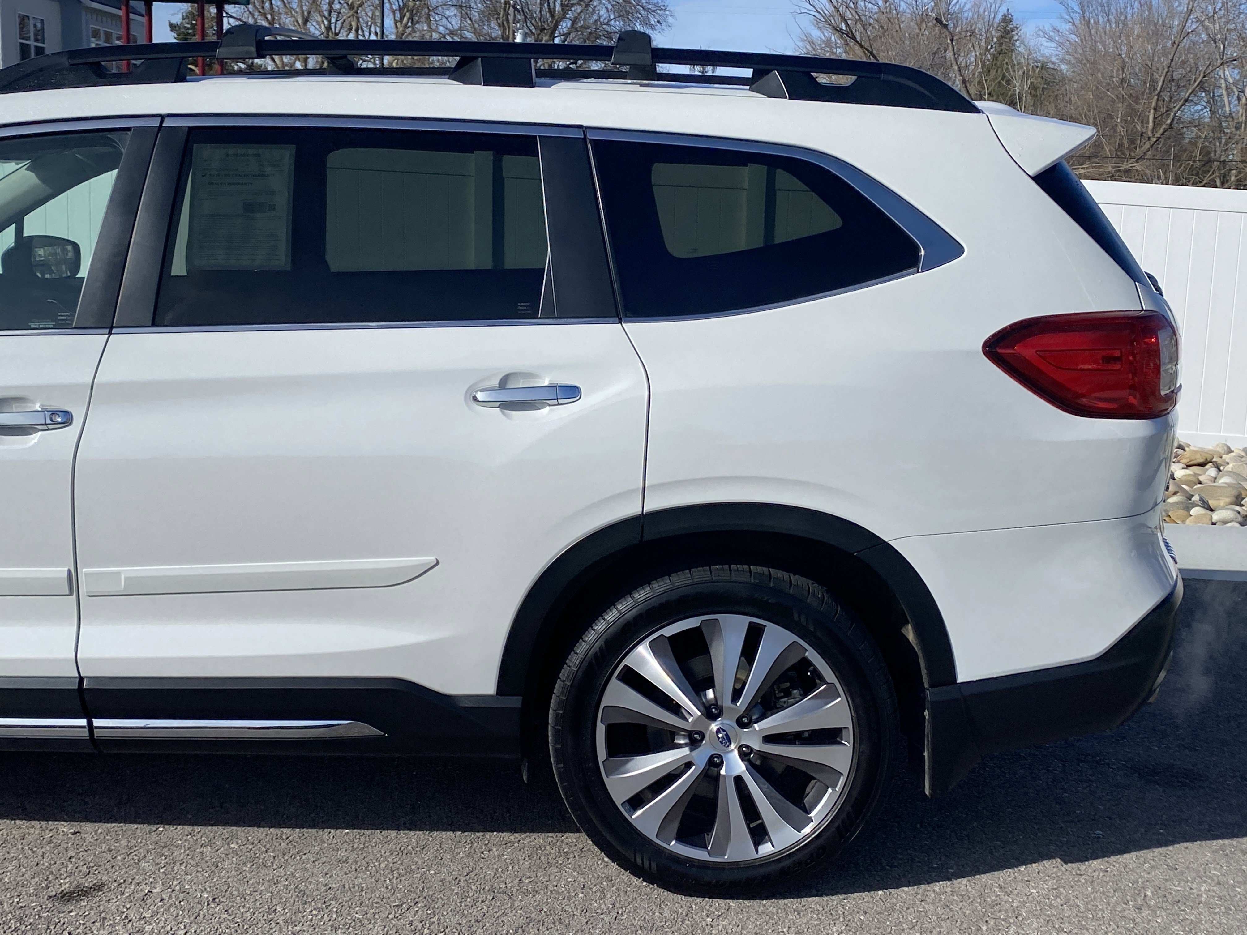 Used 2022 Subaru Ascent Touring w/ Popular Package #2A image 4