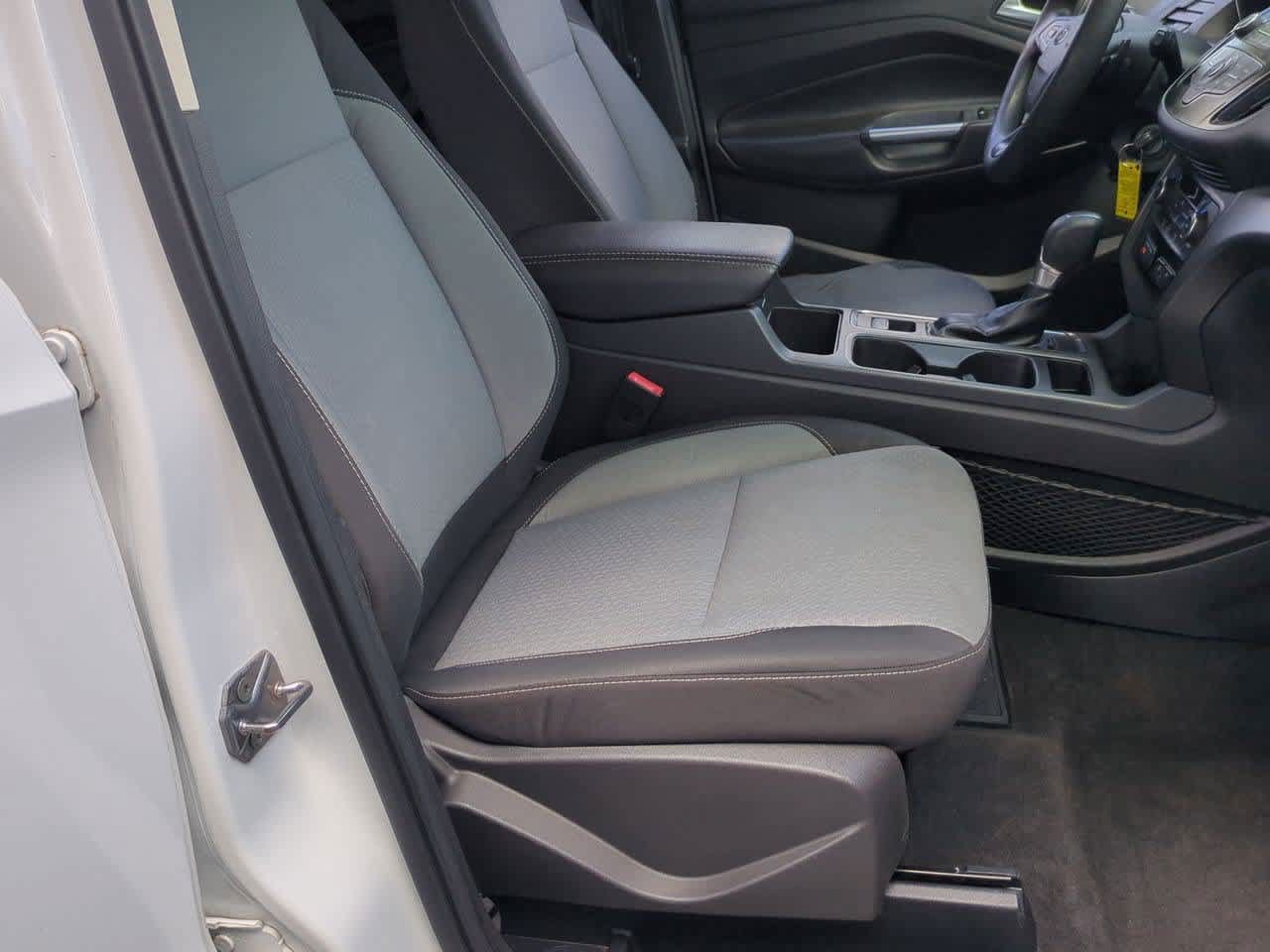 Used 2017 Ford Escape SE AWD/4WD image 20