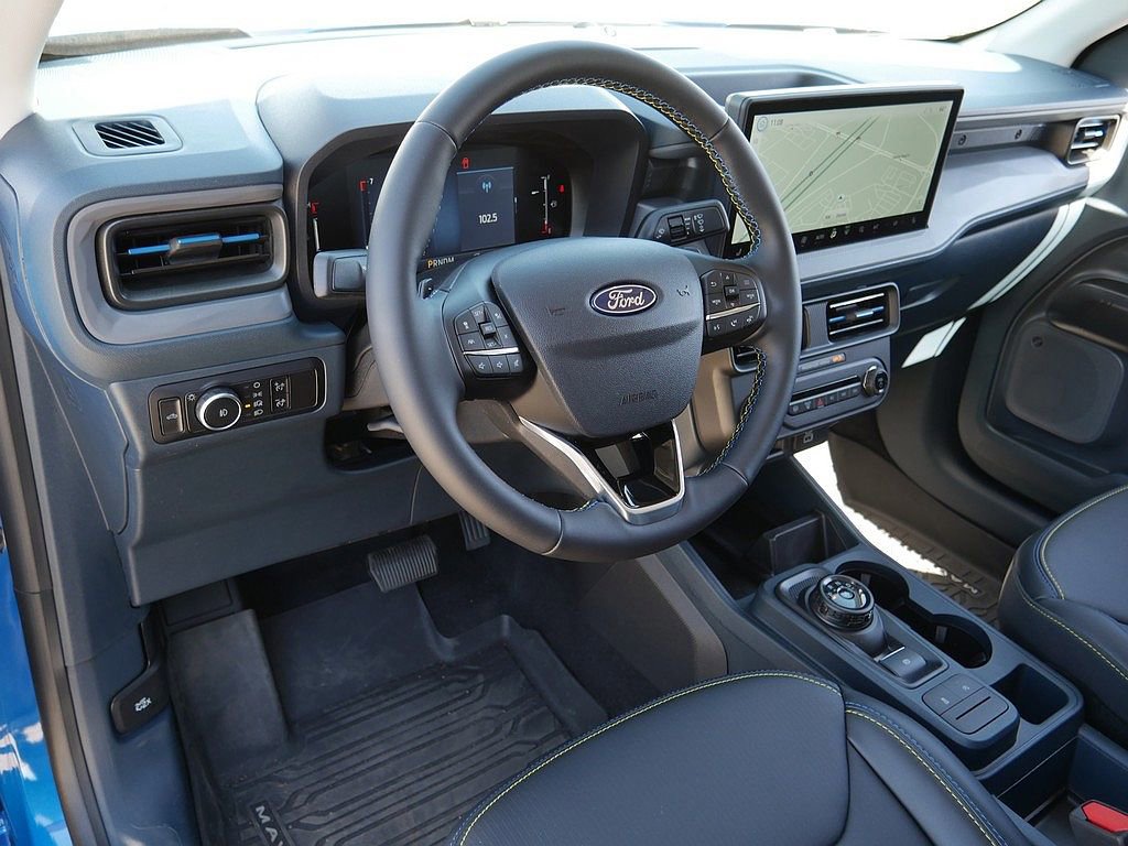 Used 2026 Ford Maverick Lobo AWD/4WD image 12