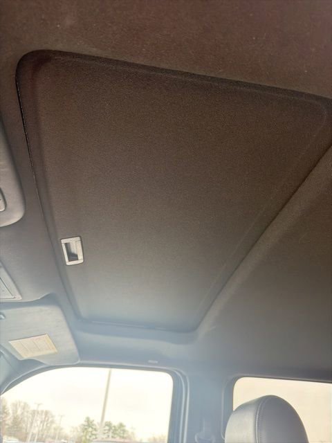 Used 2015 Ford F250 Lariat w/ Lariat Ultimate Package image 17