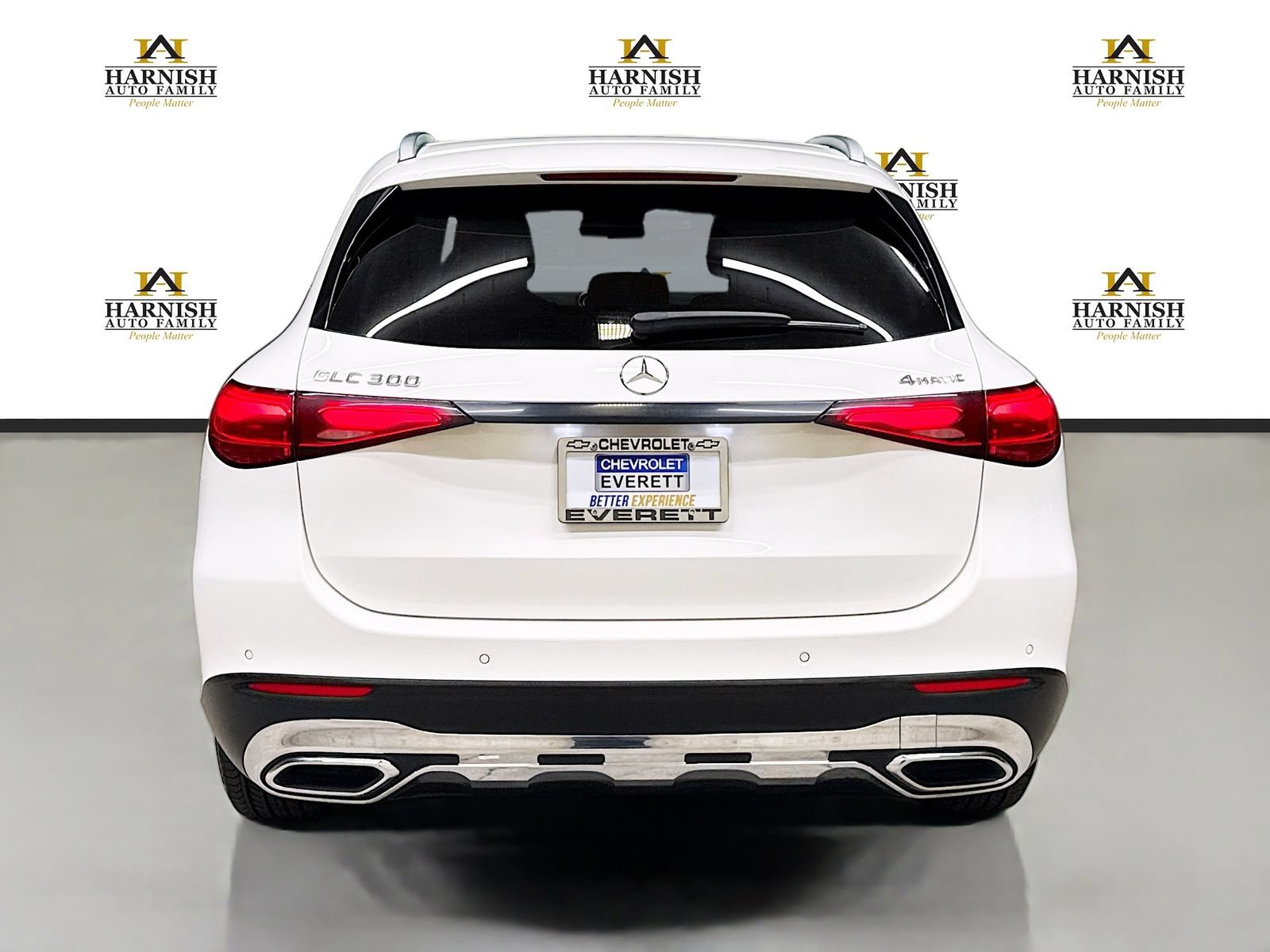 Used 2024 Mercedes-Benz GLC 300 4MATIC image 6