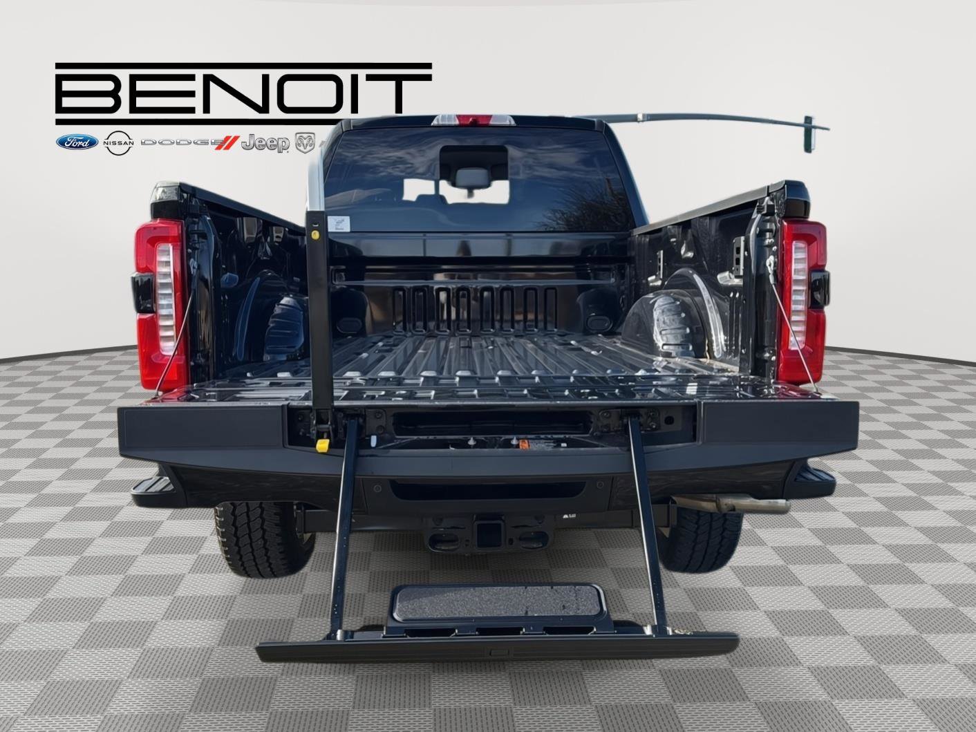 New 2025 Ford F250 XL w/ STX Appearance Package image 9