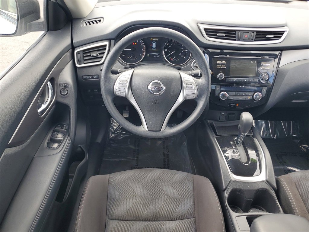 Used 2015 Nissan Rogue SV image 15