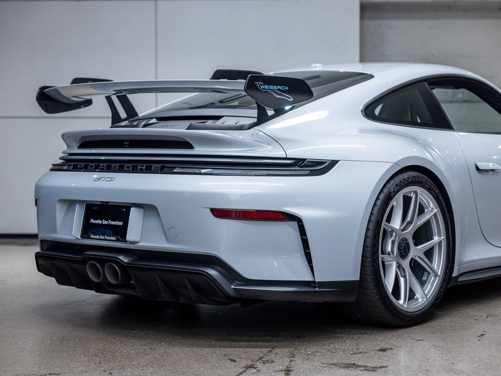 Certified 2025 Porsche 911 GT3 RWD image 31
