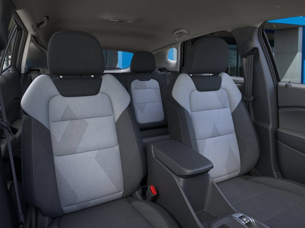 New 2026 Chevrolet Trax LS w/ LS Convenience Package FWD image 16